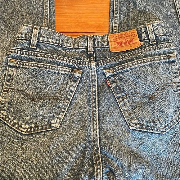 Vintage Levi’s 550 Jeans 32 x 32 USA - Picture 4 of 9